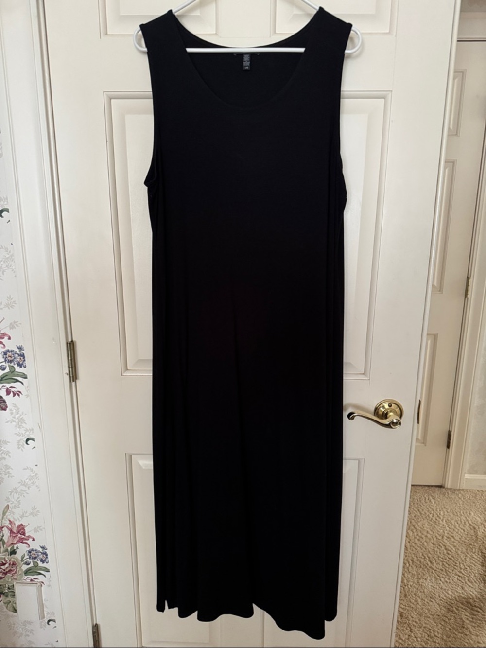 Classic Eileen Fisher Black Sleeveless Maxi Dress - Timeless Comfort
